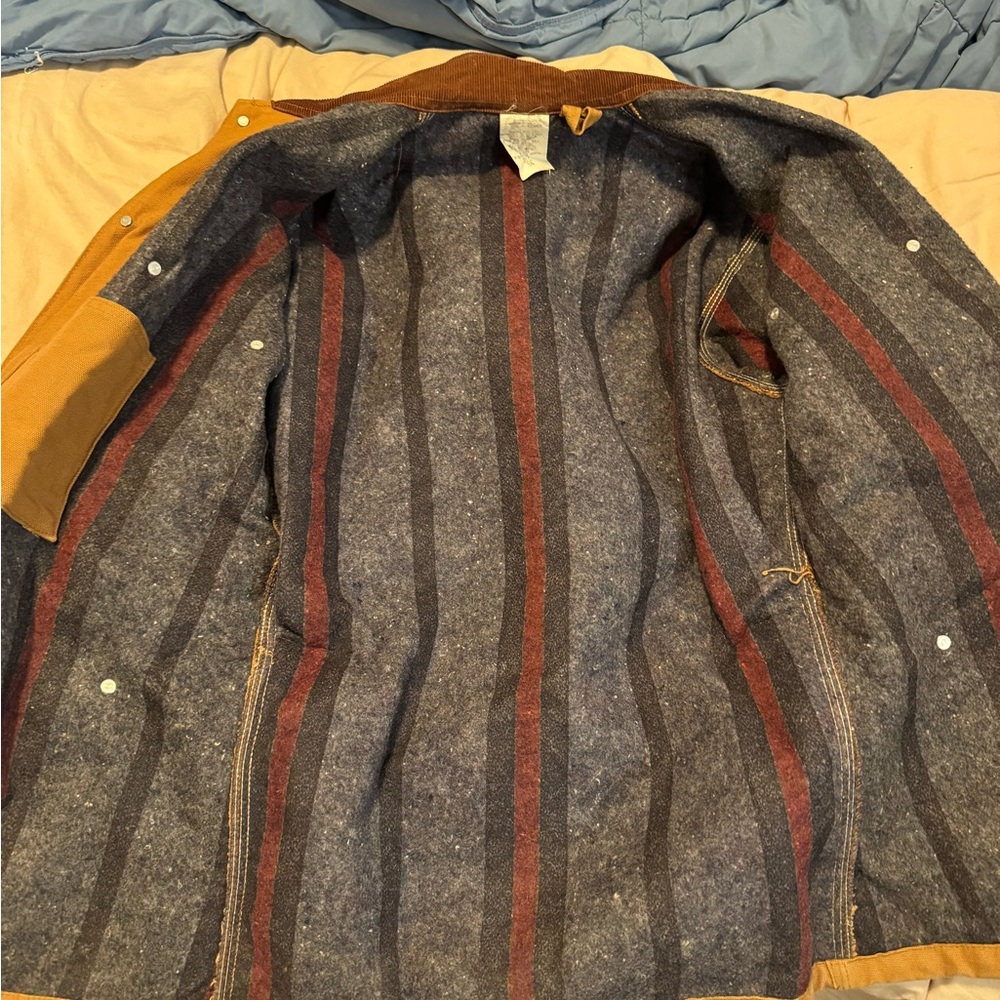 Vintage Carhartt Chore Coat with Corduroy Collar w/blanket lining - Picture 8 of 10
